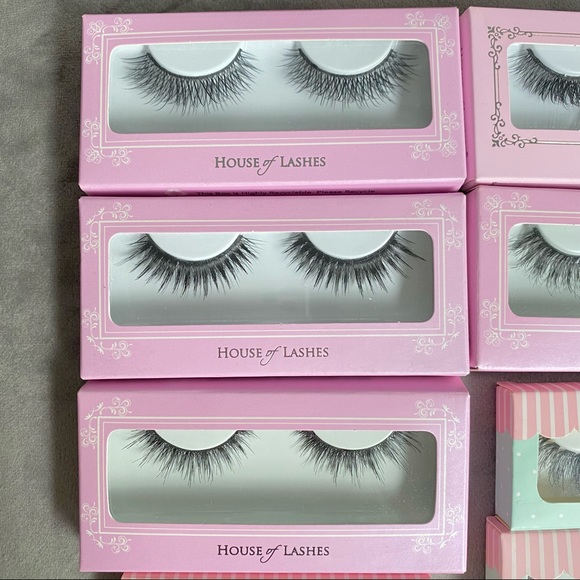 Sold π Beauty Lashes Set of 10 Plus Free Case - Picture 3 of 10